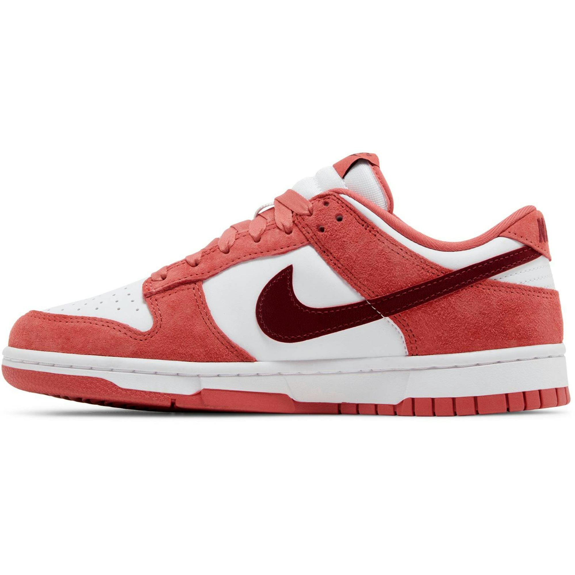 women-nike-dunk-low-valentines-day-2024-fq7056-100-nicesnk-q8dfn.jpeg