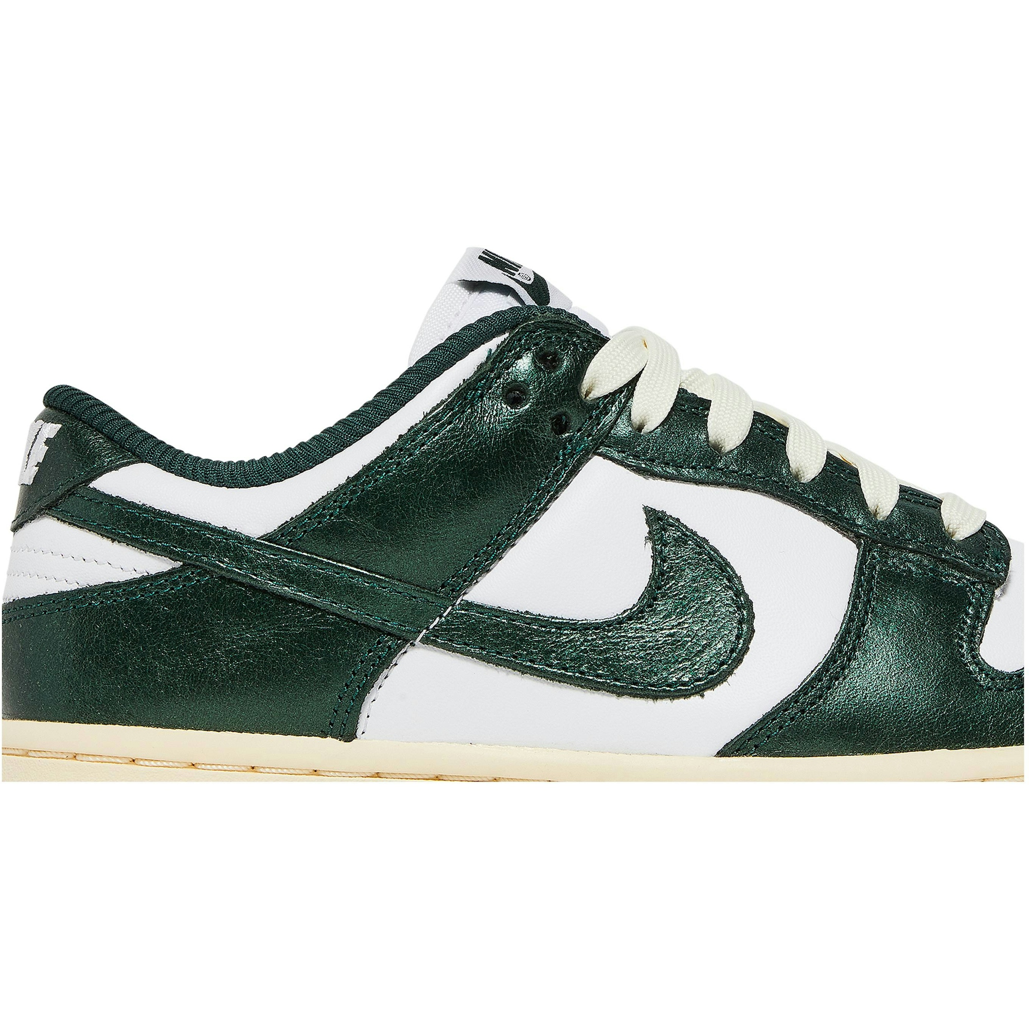 women-nike-dunk-low-vintage-green-dq8580-100-hvw3j.jpeg