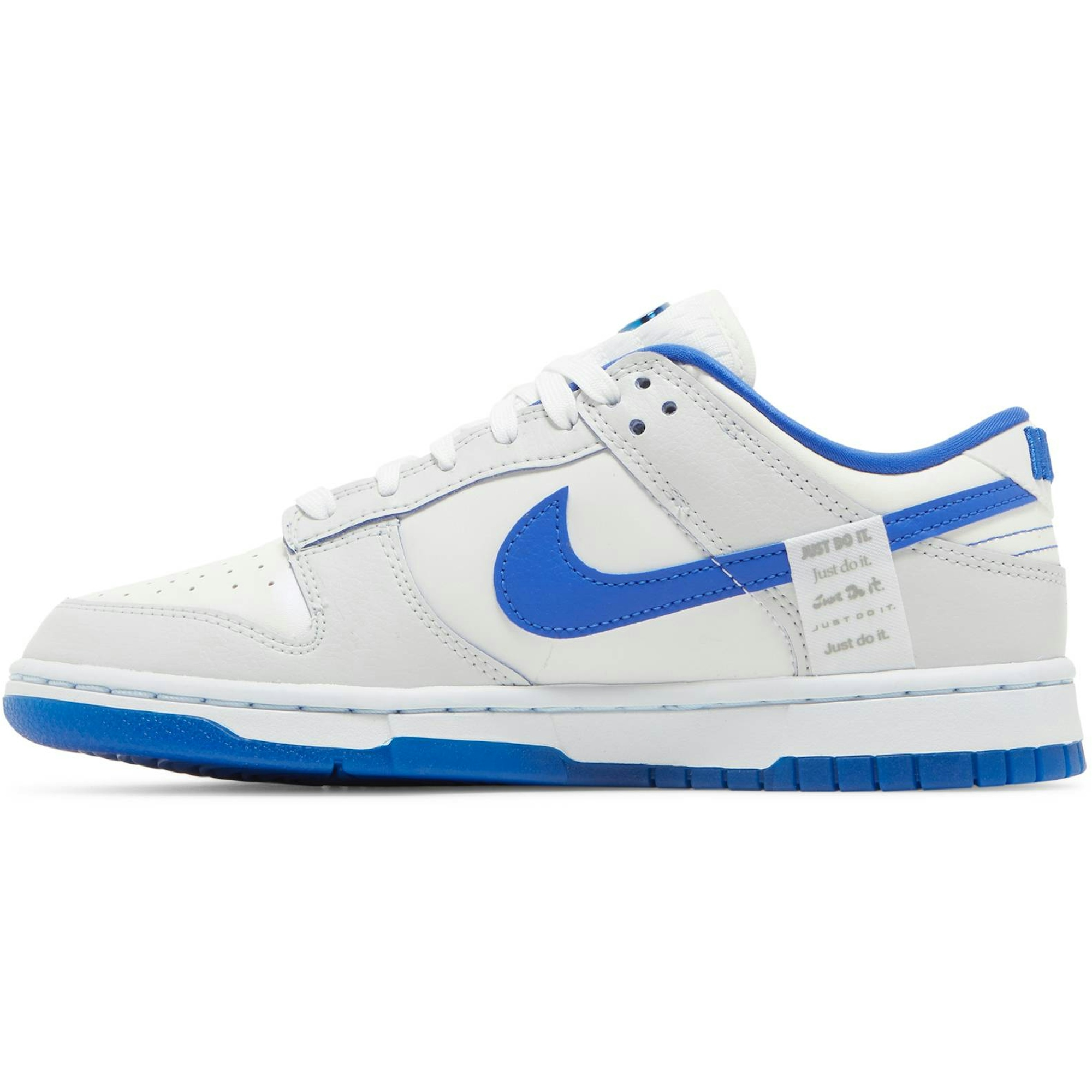 women-nike-dunk-low-worldwide-pack-white-game-royal-fb1841-110-nicesnk-ipm6q.jpeg