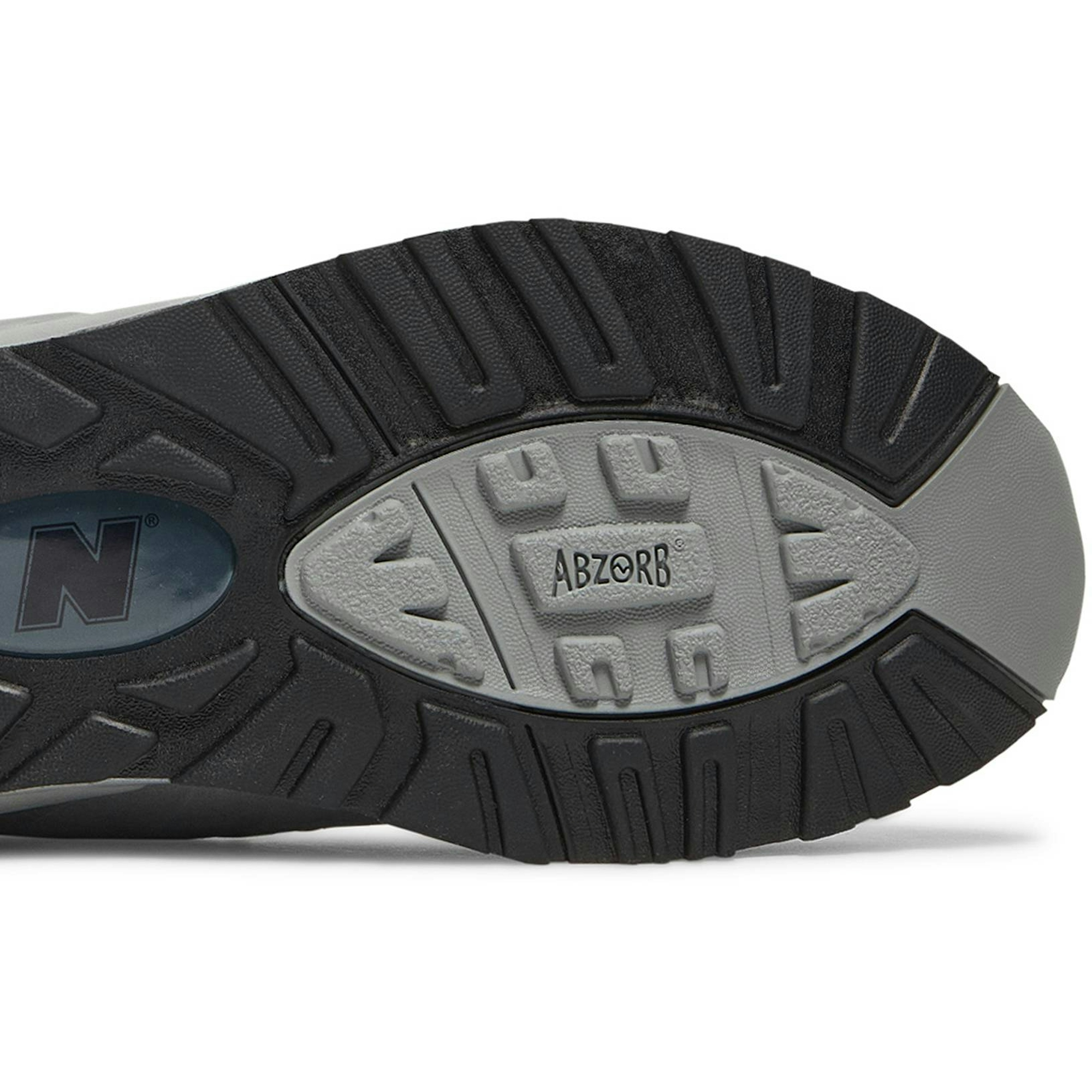 wtaps-x-new-balance-990v2-made-in-usa-grey-m990wt2-nicesnk-qb35d.jpeg
