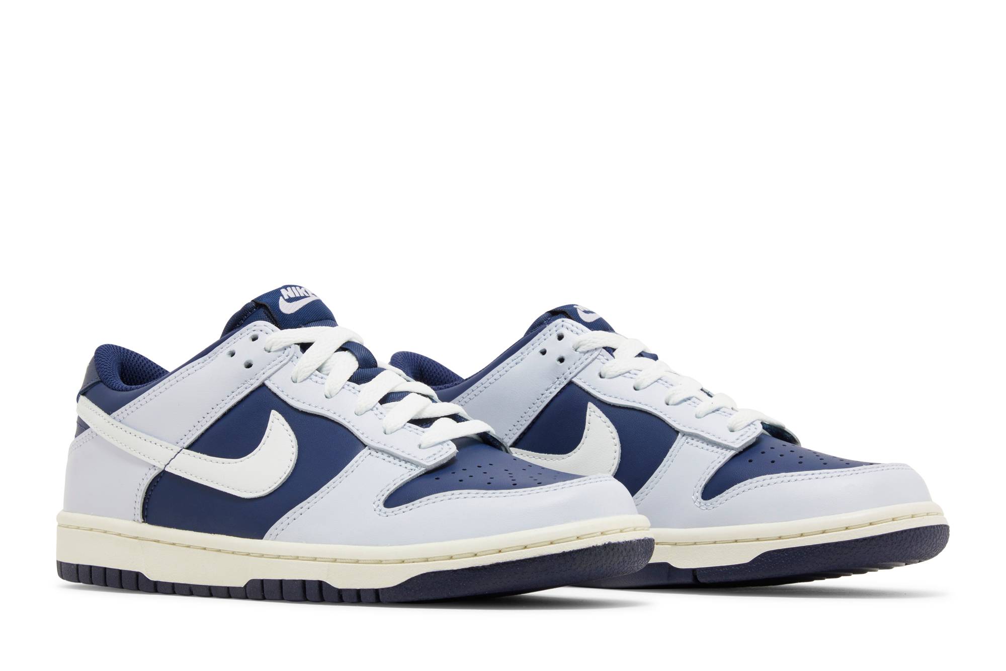 youth-nike-dunk-low-football-grey-midnight-navy-fb9109-002-ns7be.jpeg