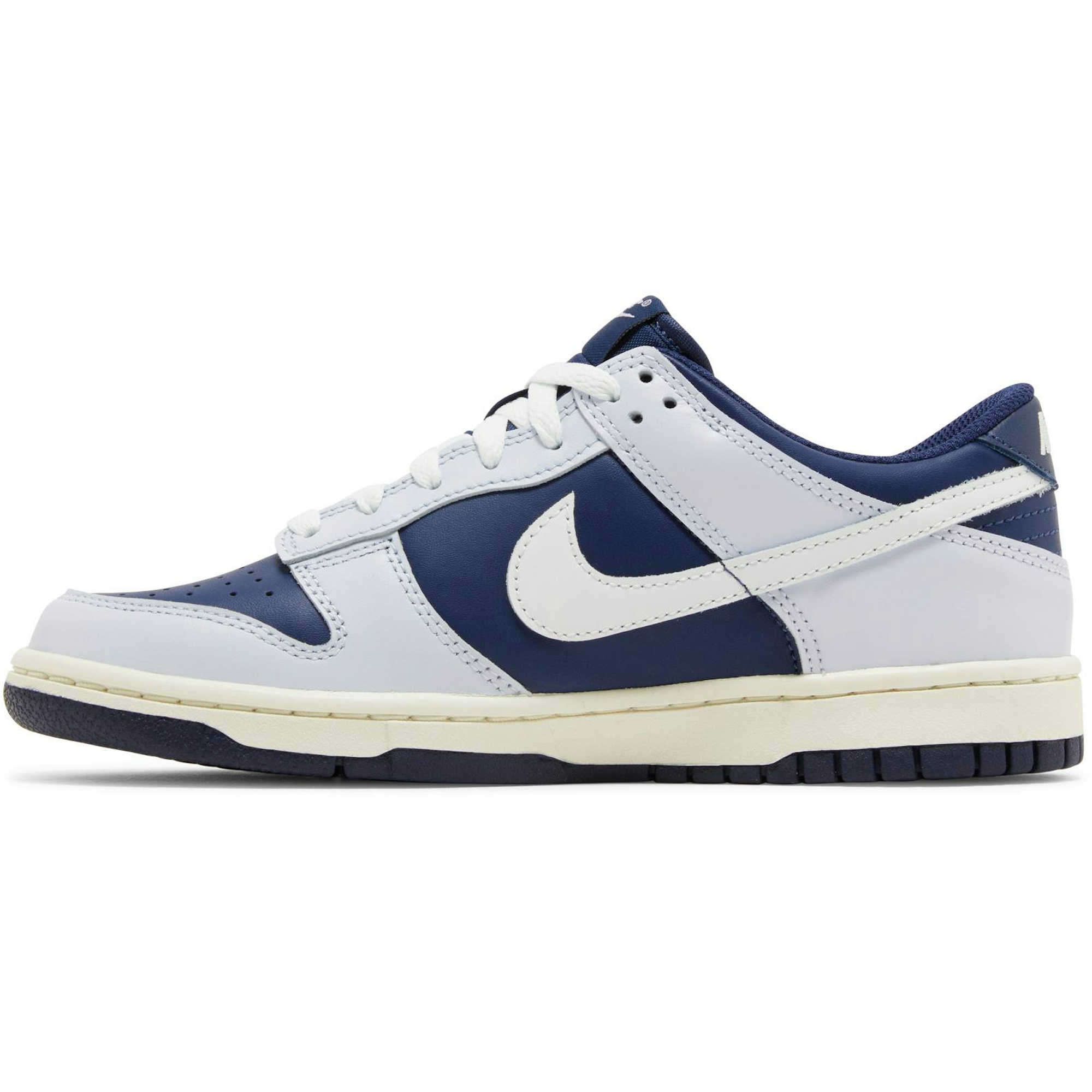 youth-nike-dunk-low-football-grey-midnight-navy-fb9109-002-v2rzu.jpeg