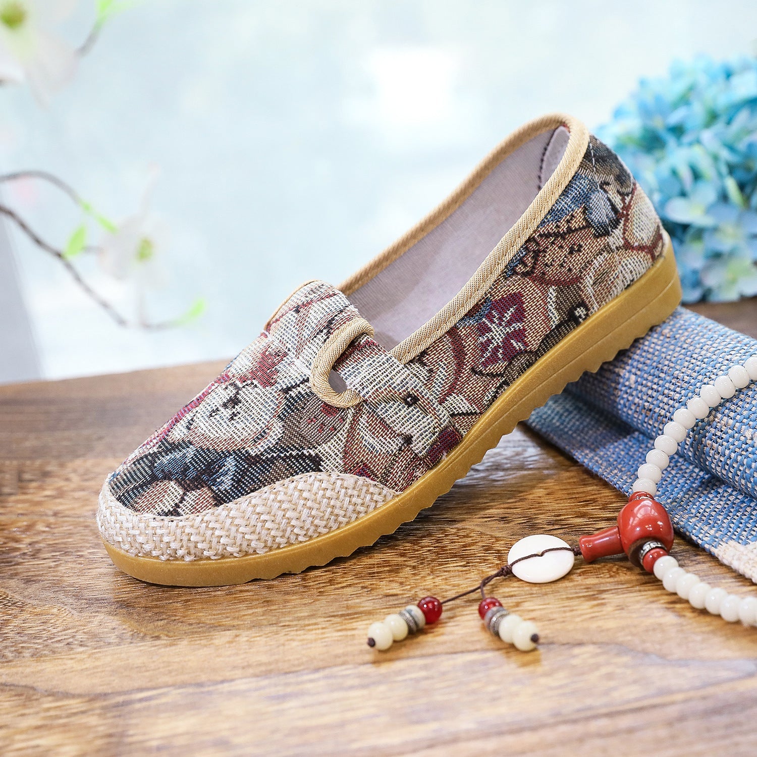 Non-slip Soft Sole Slip-on Casual Comfortable Shoes - Image 3